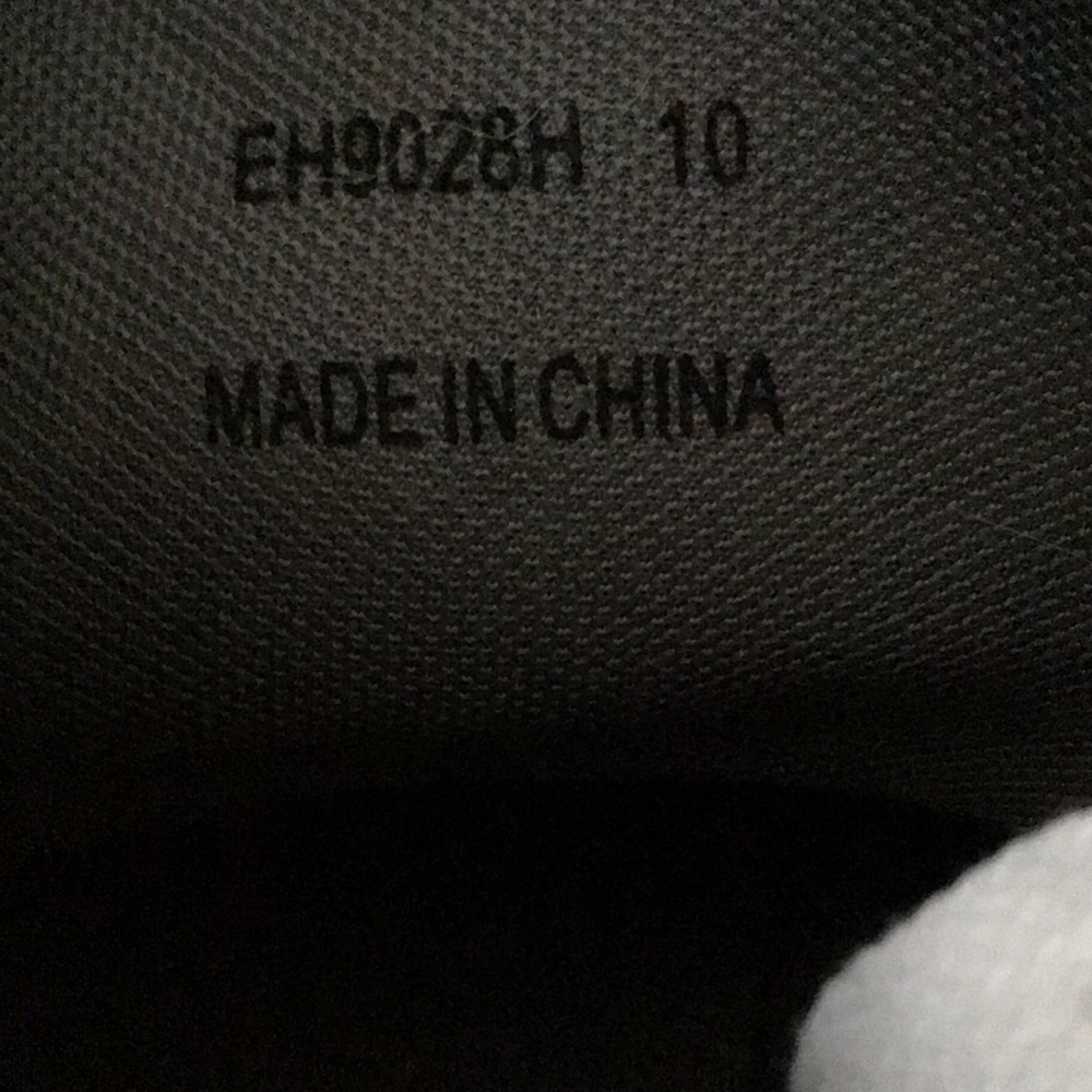 ED Hardy Shoes - Picture 5 of 6